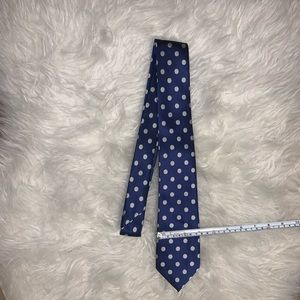 Blue polka dot tie